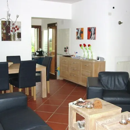 Casa Cesare Dieci فيلة *